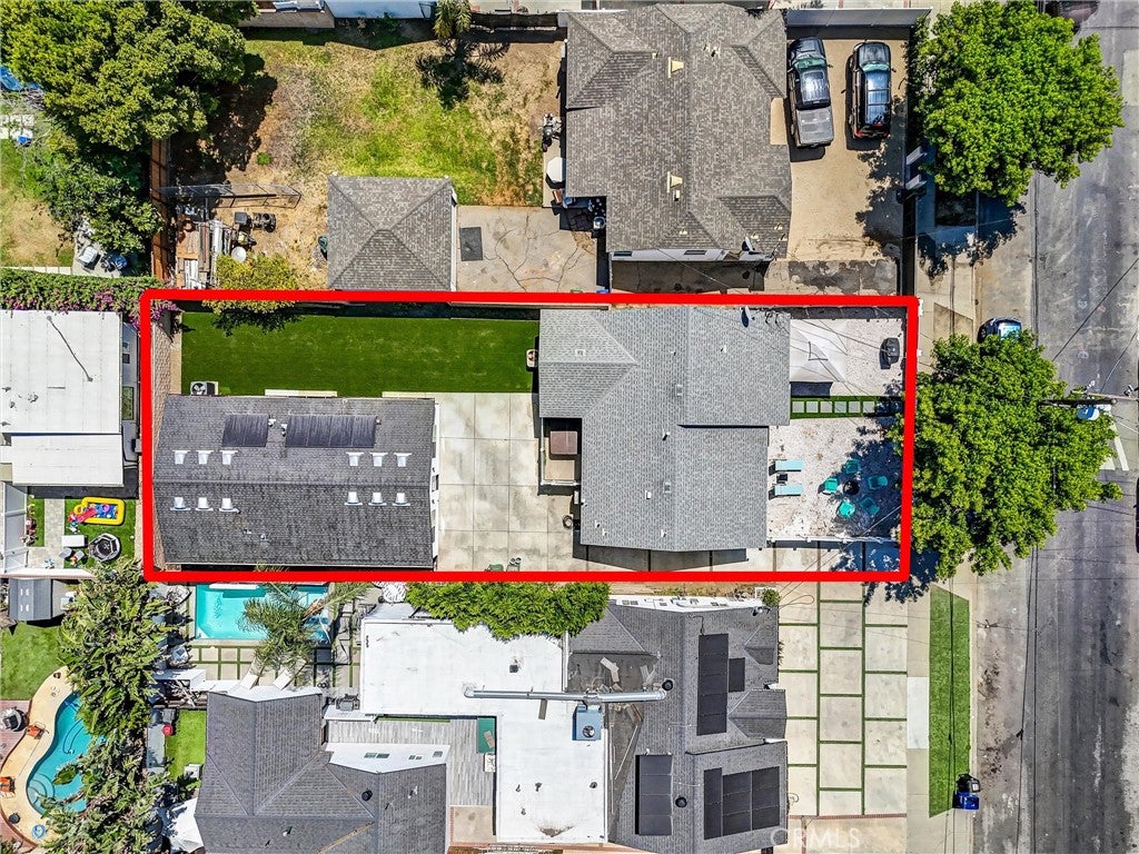 13831 Bessemer, Valley Glen CA 91401