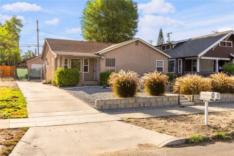 Photo of 620 624 Church Street, Redlands, CA 92374 (MLS # CV26170662)