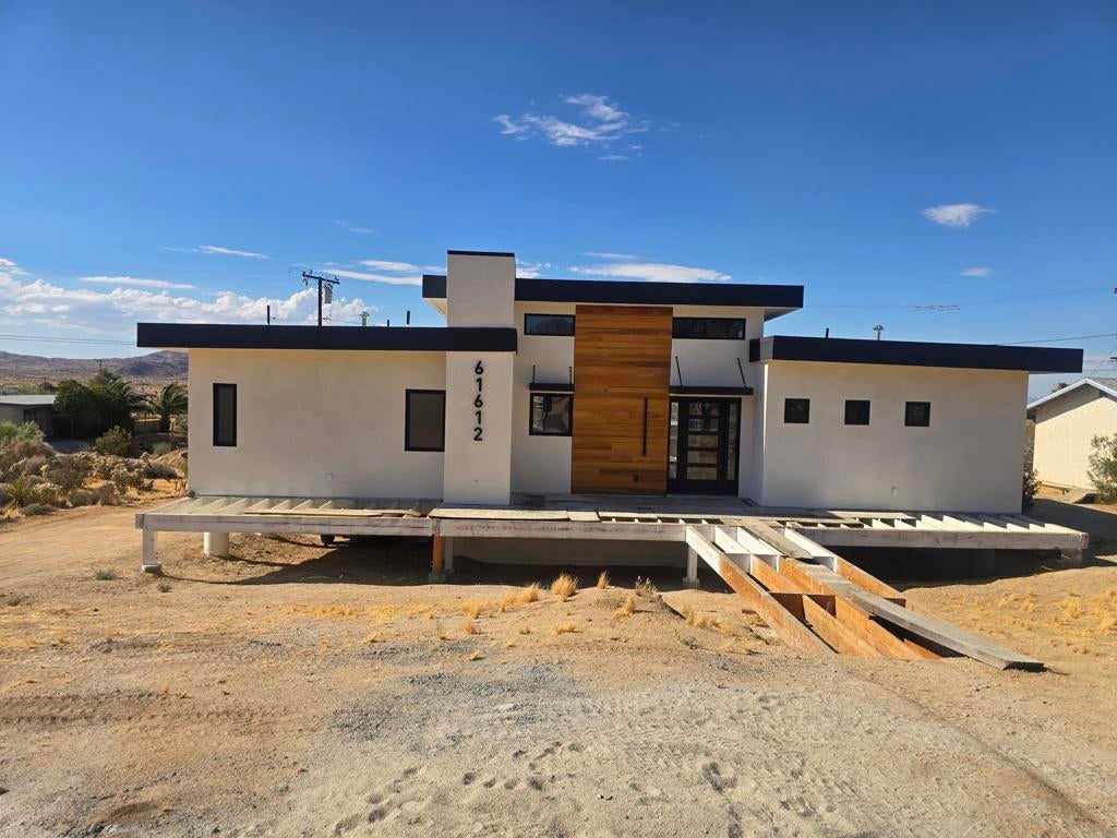 61612 Alta Vista Drive