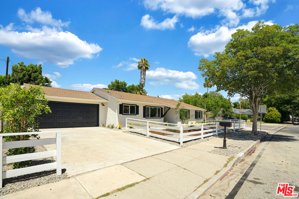 4443 Walnut Avenue