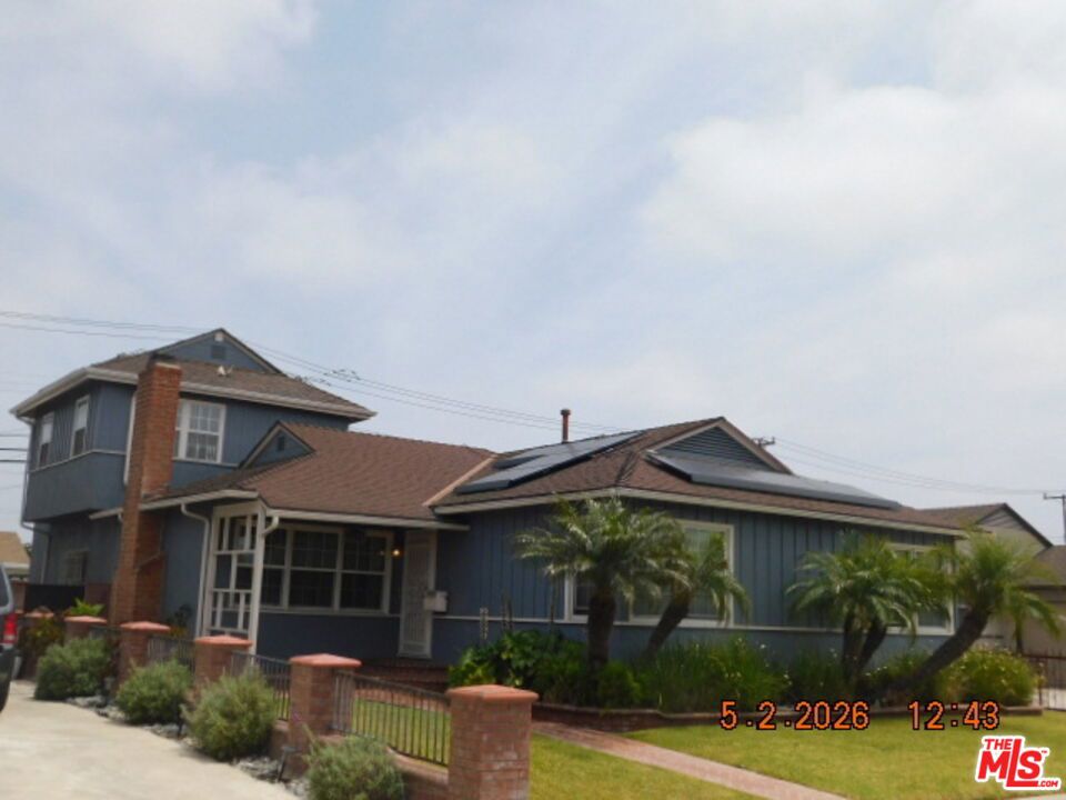 12924 Spinning Avenue