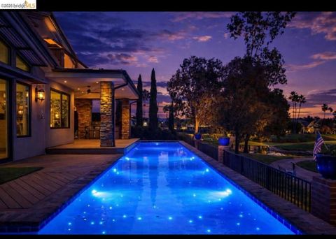 Photo of 5580 Edgeview Dr Dr, Discovery Bay, CA 94505 (MLS # 41118147)