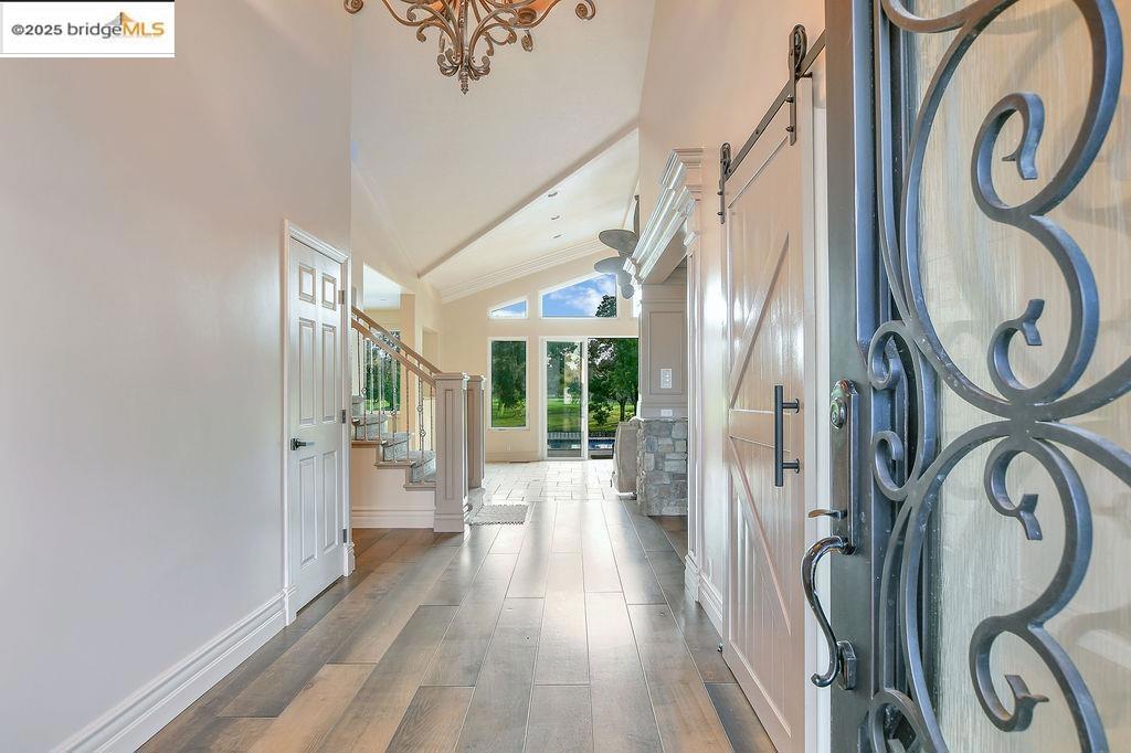 DISCOVERY BAY COUNTRY CLUB - Residential