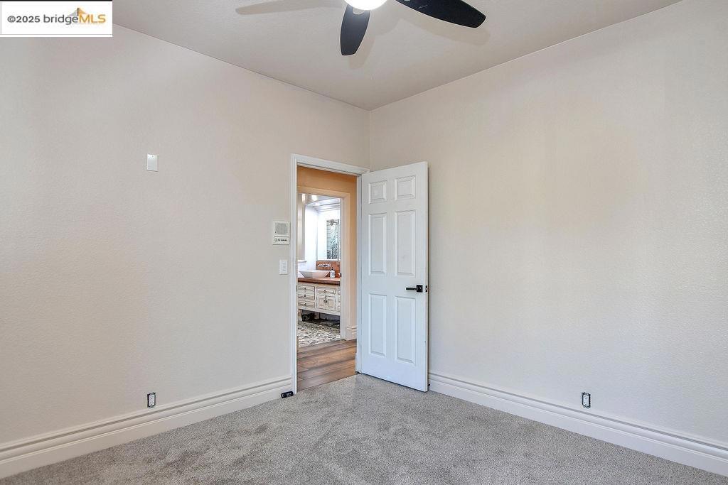 DISCOVERY BAY COUNTRY CLUB - Residential