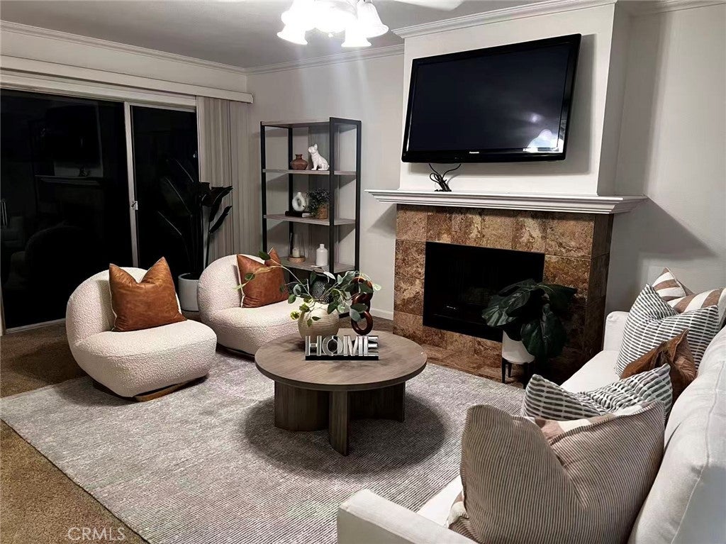 3160 E Palm