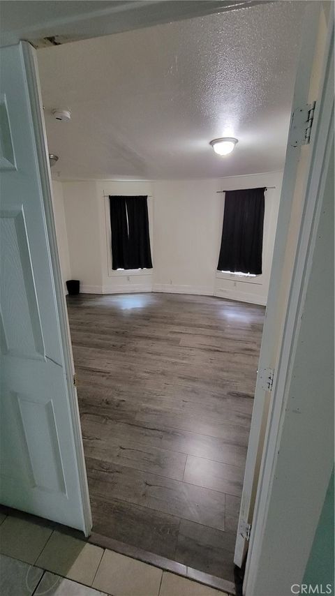 Photo of 409 W 17th St #3, San Bernardino, CA 92405 (MLS # TR26113461)