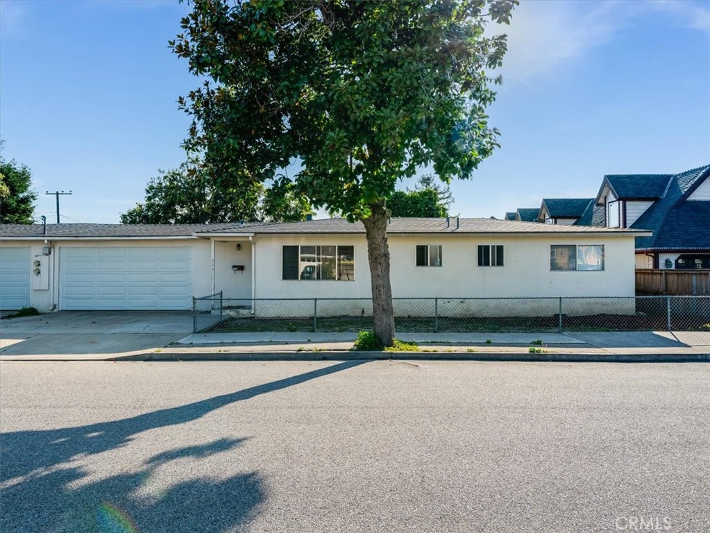 324 Short Street