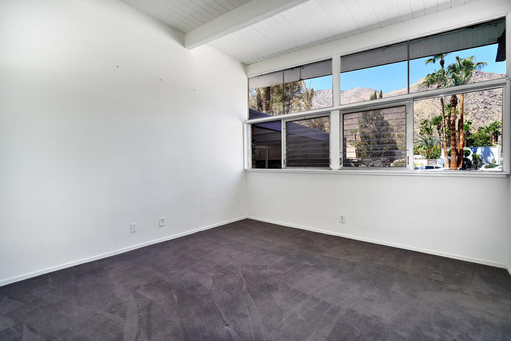 Vista Las Palmas - Residential