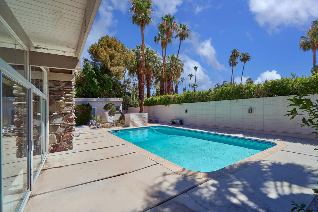 Vista Las Palmas - Residential