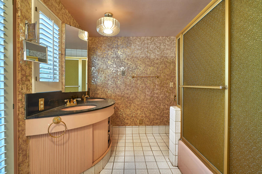 Vista Las Palmas - Residential