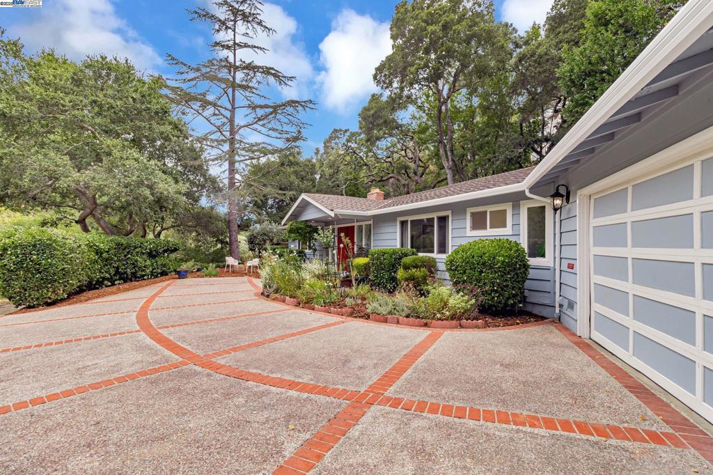 Properties 4 740 Dalehurst