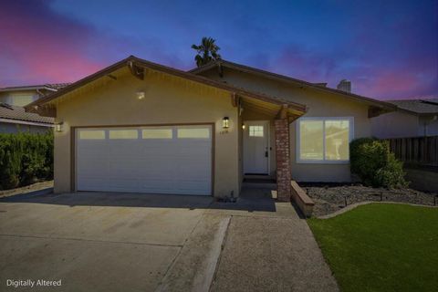 1216 Moonlight Way Milpitas CA 95035
