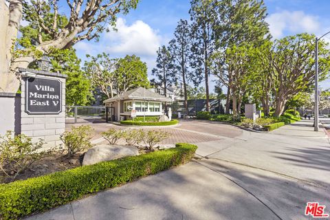 Photo of 4338 Redwood Avenue #B315, Marina Del Rey, CA 90292 (MLS # 26645061)