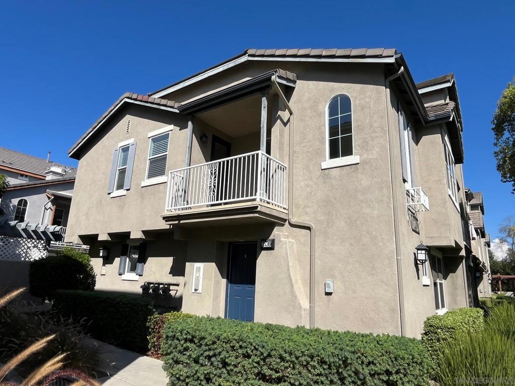 Beautiful Greystone Townhome with Mountain Views! This is a corner / end unit townhome (only share one wall) located in the back of the community allowing for some mountain views and a very tranquil / quiet setting. This two story townhome offers Dual On-Suite Bedrooms, located on each level of the home, a 2 car garage (side by side), New paint and carpet, stainless steel appliances, newer LG washer and dryer, newer water heater and a wonderful balcony off of the kitchen. The Greystone community offers a pool, spa and playground. The Eastlake III Master HOA offers an amazing array of amenities; 2 Huge Pools and Spas, Clubhouses and fitness center.