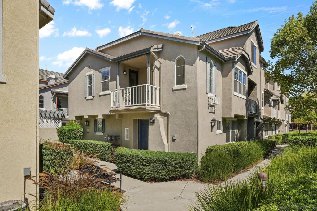 Beautiful Greystone Townhome with Mountain Views! This is a corner / end unit townhome (only share one wall) located in the back of the community allowing for some mountain views and a very tranquil / quiet setting. This two story townhome offers Dual On-Suite Bedrooms, located on each level of the home, a 2 car garage (side by side), New paint and carpet, stainless steel appliances, newer LG washer and dryer, newer water heater and a wonderful balcony off of the kitchen. The Greystone community offers a pool, spa and playground. The Eastlake III Master HOA offers an amazing array of amenities; 2 Huge Pools and Spas, Clubhouses and fitness center.