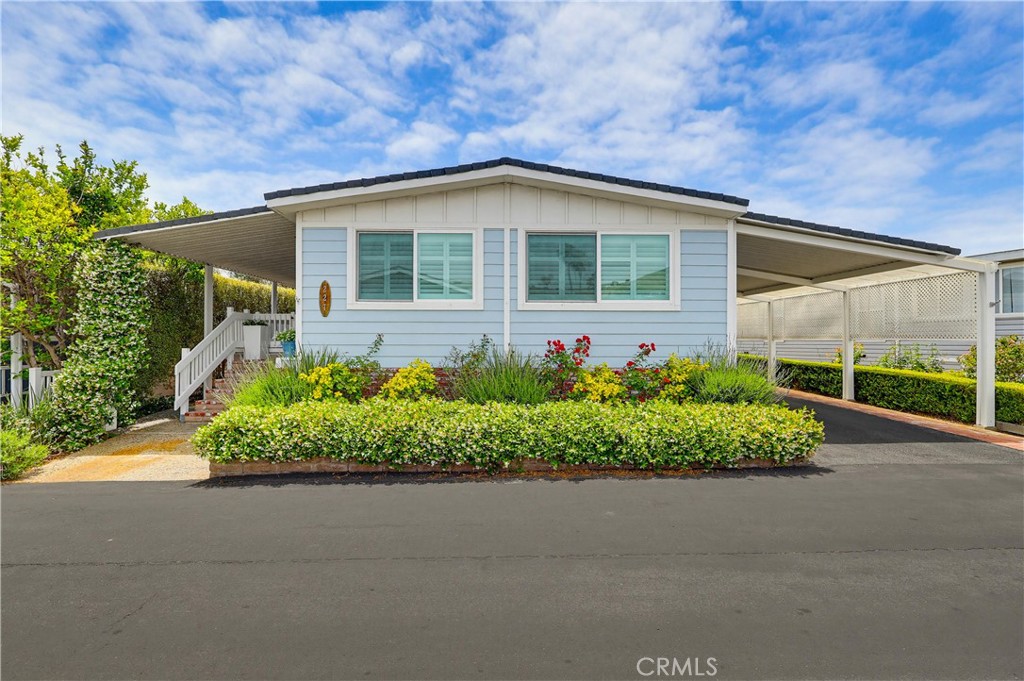 2275 W 25th Street 227