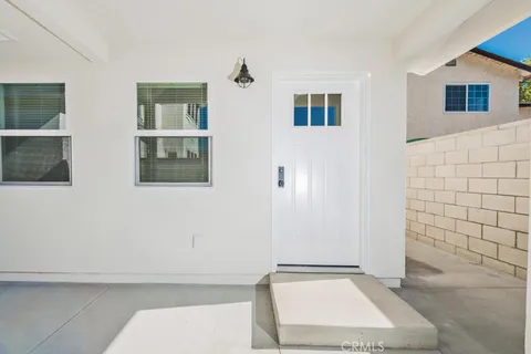 MLS: PW26085271