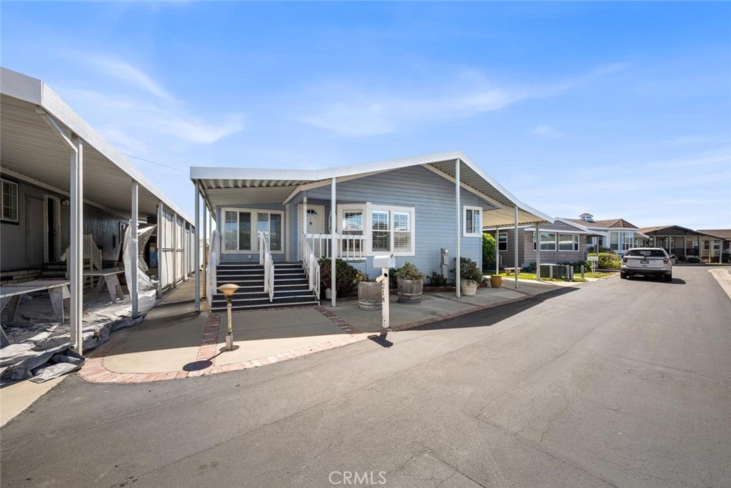 16222 Monterey Ln. 214