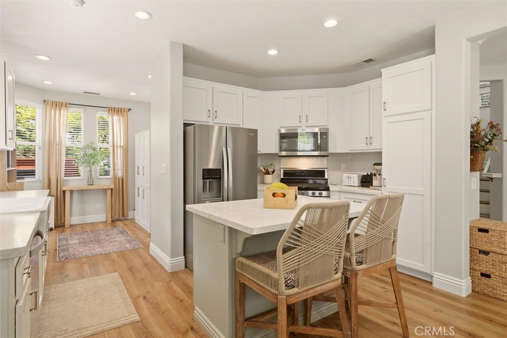 27 Nantucket Lane