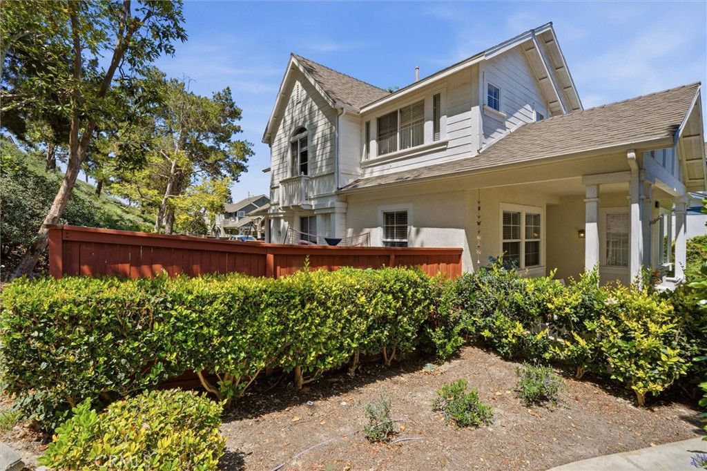27 Nantucket Lane