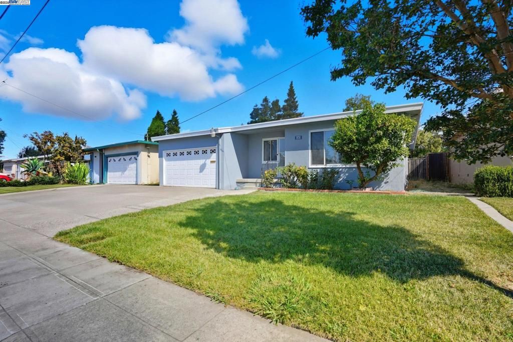 Photo of 19736 Times Ave Ave, Hayward, CA 94541 (MLS # 41114600)