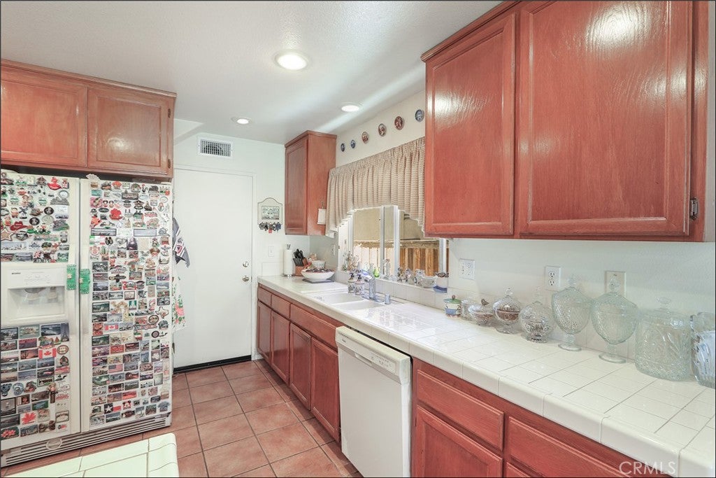 37 Tuolumne, Aliso Viejo CA 92656 - Photo 6