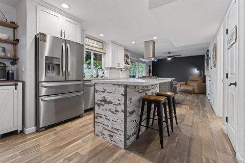 Photo of 976 Dimarino St St, San Diego, CA 92114 (MLS # 260007649SD)