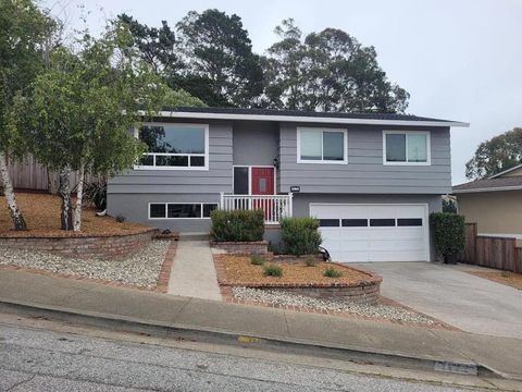 Photo of 1172 Park Pacifica Avenue, Pacifica, CA 94044 (MLS # ML82041416)