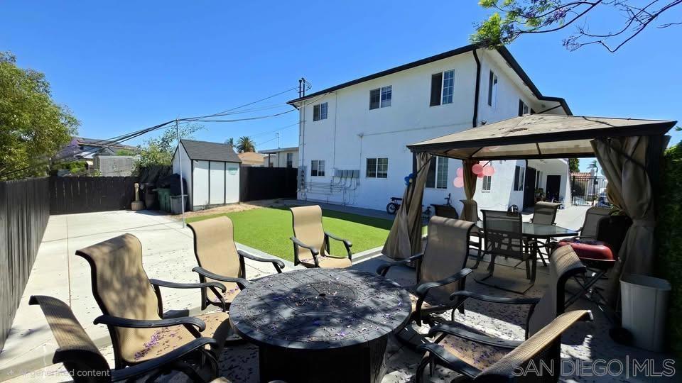 3934 Marine View Ave 3934 1/2