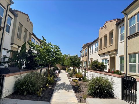 Photo of 3305 E MIDSUMMER PRIVADO #4, Ontario, CA 91762 (MLS # IV26133092)