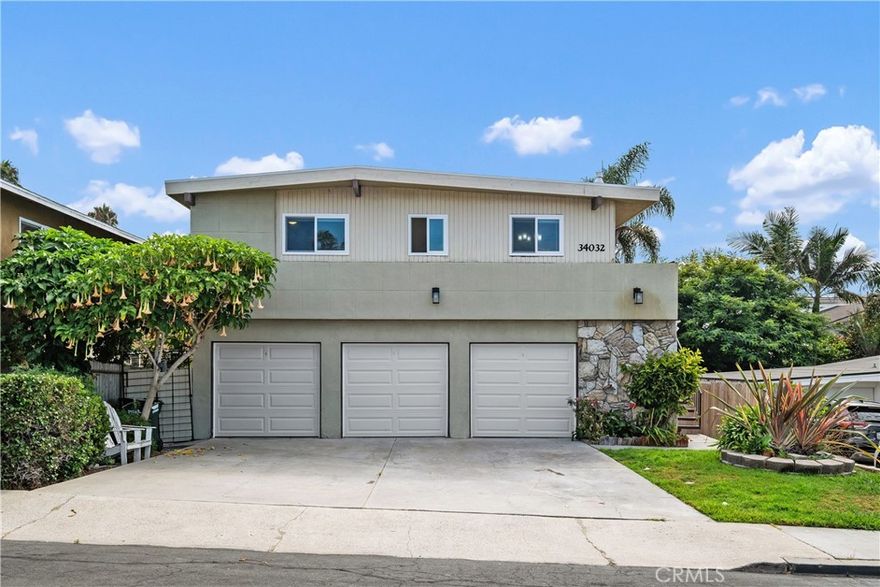 Fully remodeled 2 bed / 1 bath unit minutes from the beach! Everything is new – flooring, kitchen, bathroom, and appliances. Features include stainless steel appliances, quartz counters, private balcony with views, spacious living area, and one-car garage. Water & gas included; tenant pays electric, trash, and cable. Deposit $3,250. No Pets. Must meet Strata Property Solutions rental criteria: 700+ FICO, 3x rent income. Owner repainting building exterior by year-end.