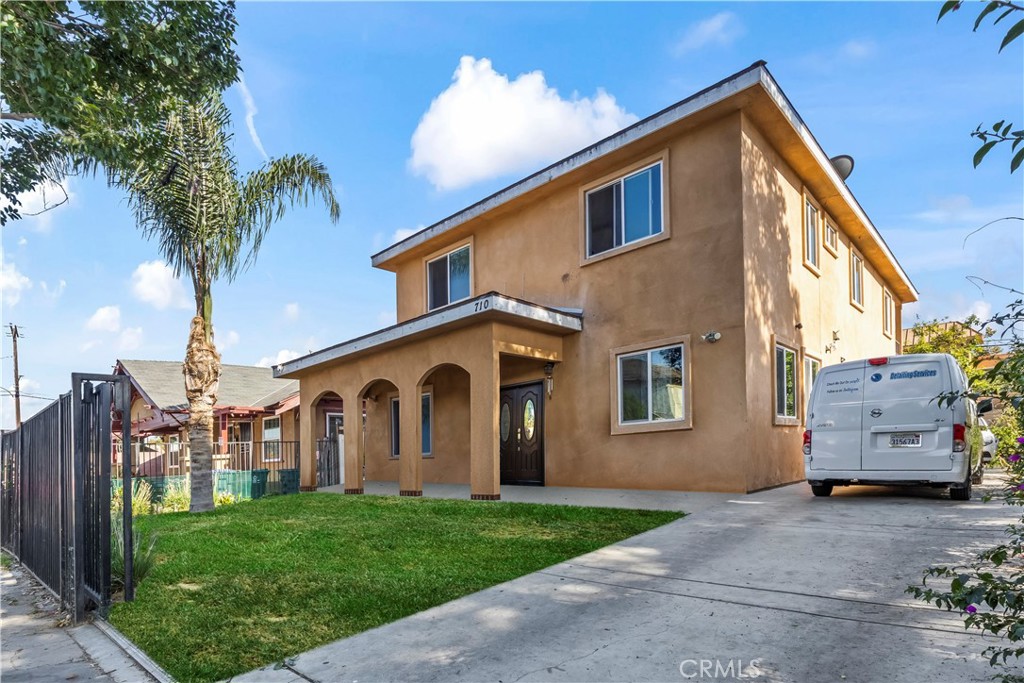 A beautifully custom-built, detached two-story home in the heart of Santa Ana, offering over 2800 sq ft of living space. Features include 4 bedrooms each with private bathrooms (including a downstairs in-law suite), 4.5 baths, a spacious open floor plan, cathedral ceilings, central A/C and heating, energy-efficient windows and doors, quartz countertops, a central island kitchen, travertine-style flooring, LED recessed lighting, and a large family room. The home also includes an oversized two-car garage and ample private parking. Conveniently located near shops, restaurants, freeways, and key city landmarks.