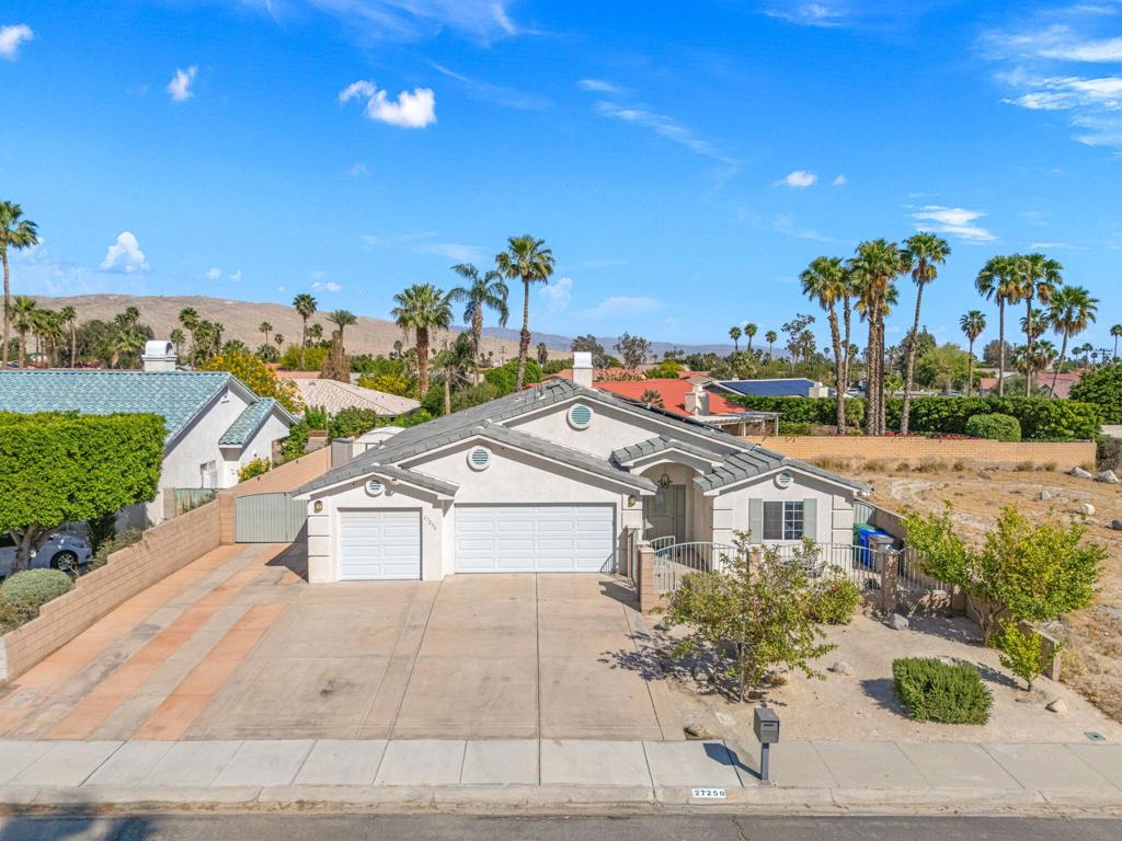 27250 Nortada Drive