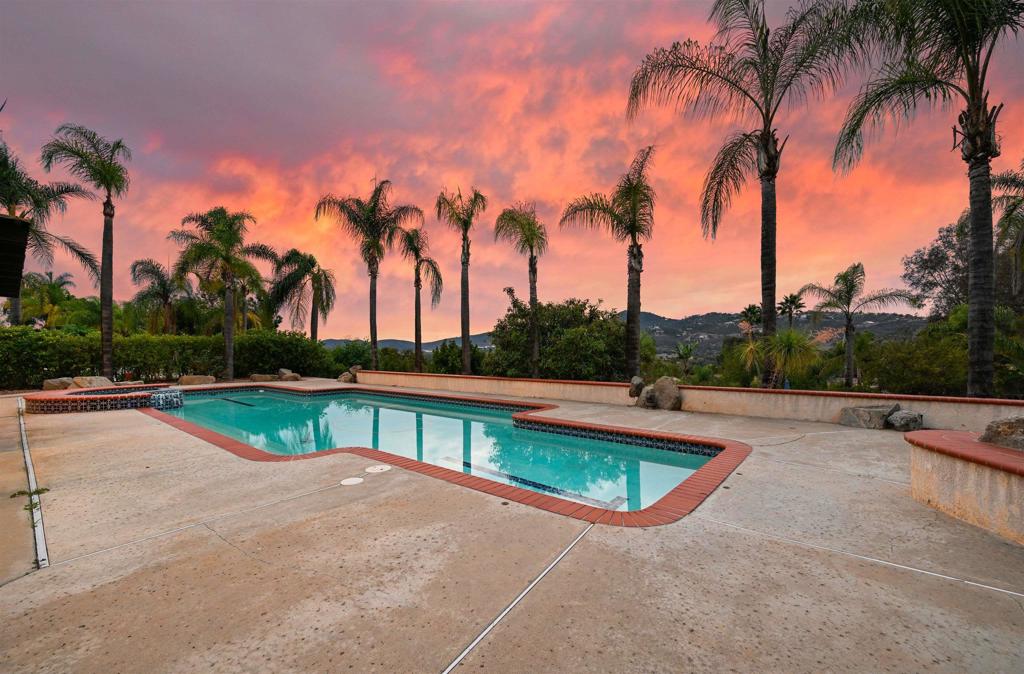 Southwest Escondido - Residential