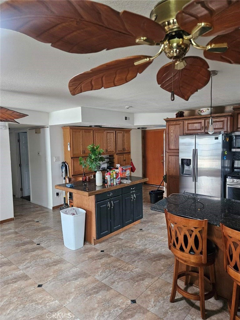 1364 El Lugar