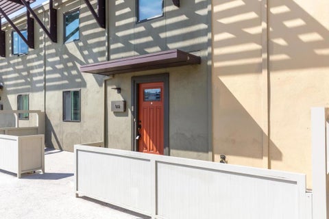 Photo of 1213 Admiralty Lane, Foster City, CA 94404 (MLS # ML82051243)