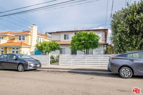 Photo of 2107 Pullman Lane #E, Redondo Beach, CA 90278 (MLS # 26674029)