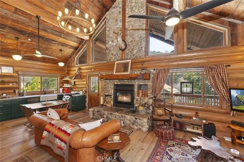 Photo of 29632 Hook Creek Road, Cedar Glen, CA 92321 (MLS # IG26050471)