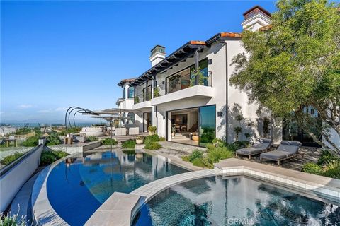 Photo of 17 Muir Beach Cir, Newport Beach, CA 92625 (MLS # OC26034024)