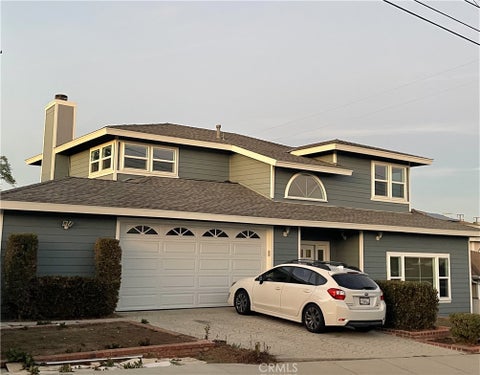 Photo of 315 W Acacia AVE, El Segundo, CA 90245 (MLS # SB26234305)