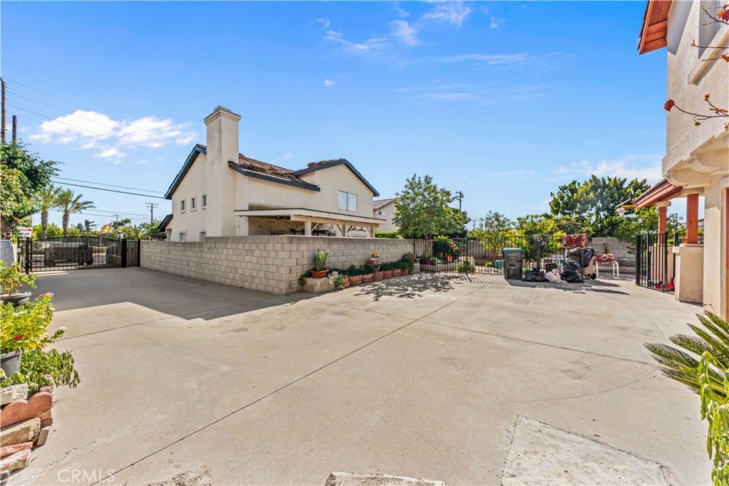 14755 Los Angeles