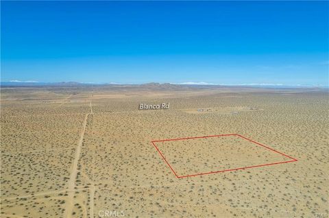 Photo of 0, Adelanto, CA 92301 (MLS # HD25266312)