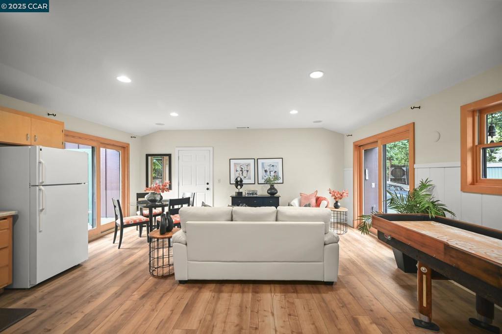 TICE VALLEY - Residential