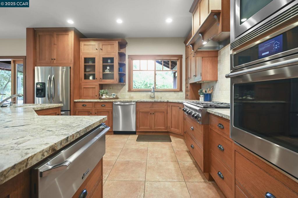 TICE VALLEY - Residential