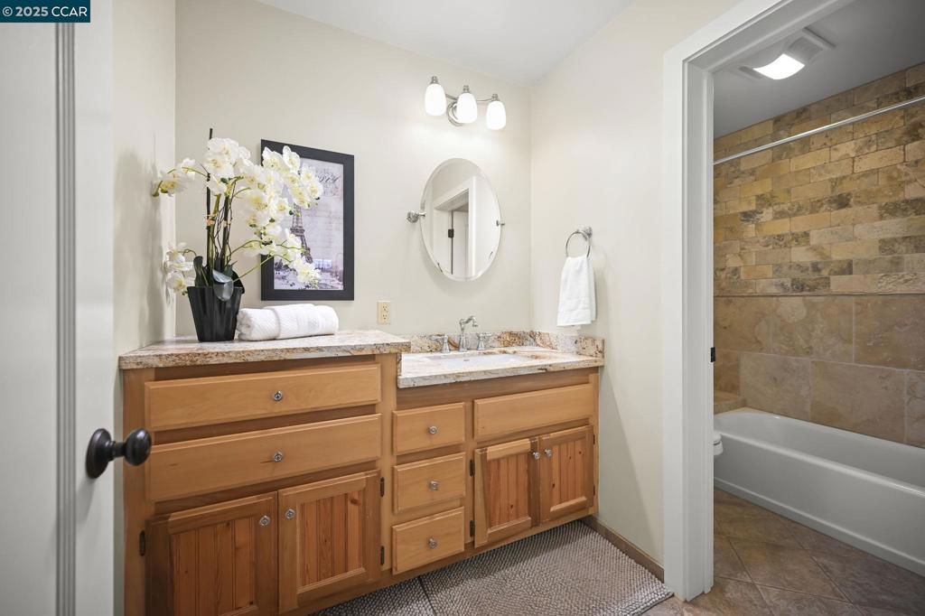 TICE VALLEY - Residential