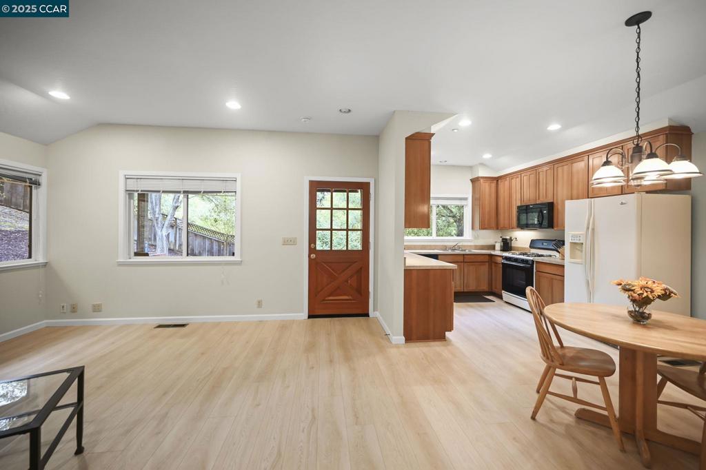 TICE VALLEY - Residential