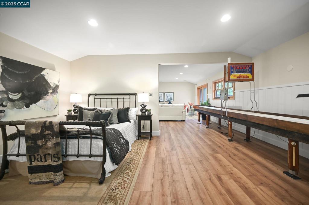 TICE VALLEY - Residential