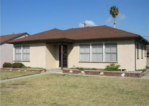 MLS: SR26103710