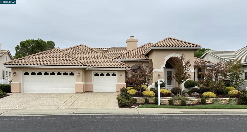 This home is a Del Web home located on the golf course. This location is not in the path of golf balls. Close to the Club House. This home is move in ready for you to enjoy life. 3 Bedrooms 2 & 1/2 bath rooms a large master suite that opens to the beautiful back yard. Formal living room and dining room. Large gourmet kitchen with spacious eating area. The back of this home opens to the beautifully landscaped yard with a in ground spa and private putting green. Owner pays for the gardening and spa weekly maintenance. A large 3 car garage with storage. Occupant must be 55 years of age or older NO PETS NO SMOKERS NO SHORT TERM TENANTS. Applicant must have good credit.