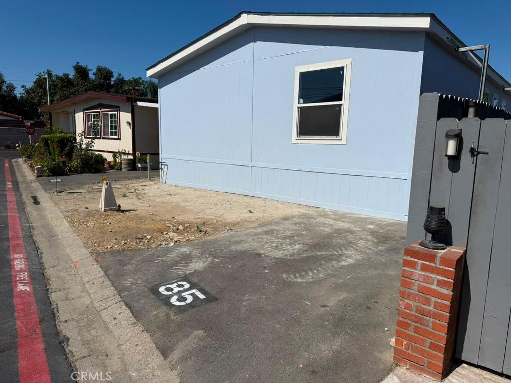 203 Duke Lane 85